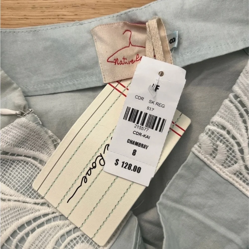 New LF nature rose lace trim pastel blue mini skirt - Picture 4 of 8